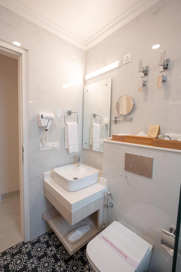 Hotel Terrakotta Rishīkesh Esterno foto