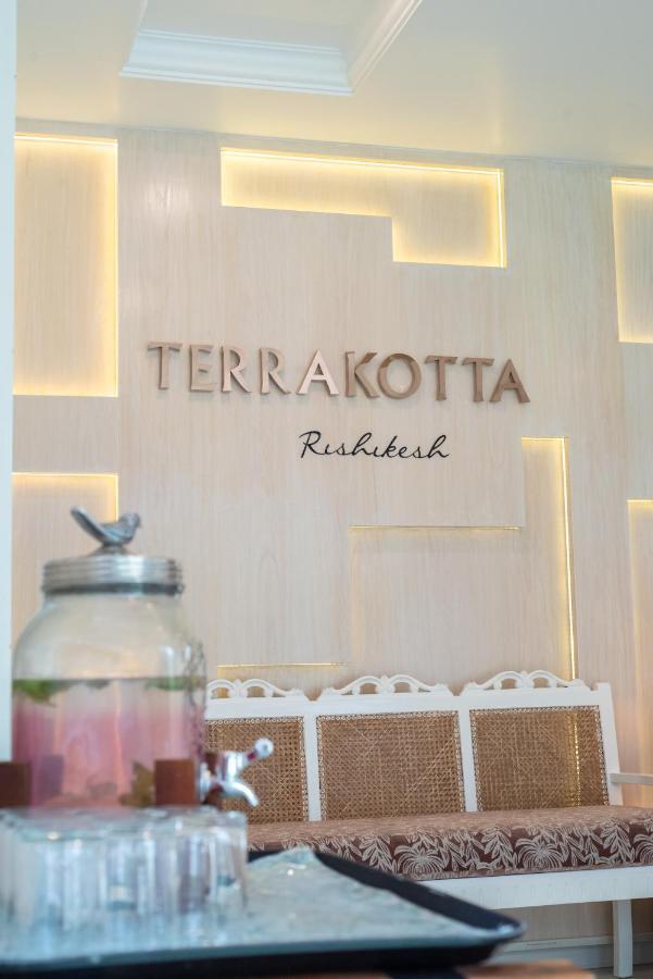 Hotel Terrakotta Rishīkesh Esterno foto