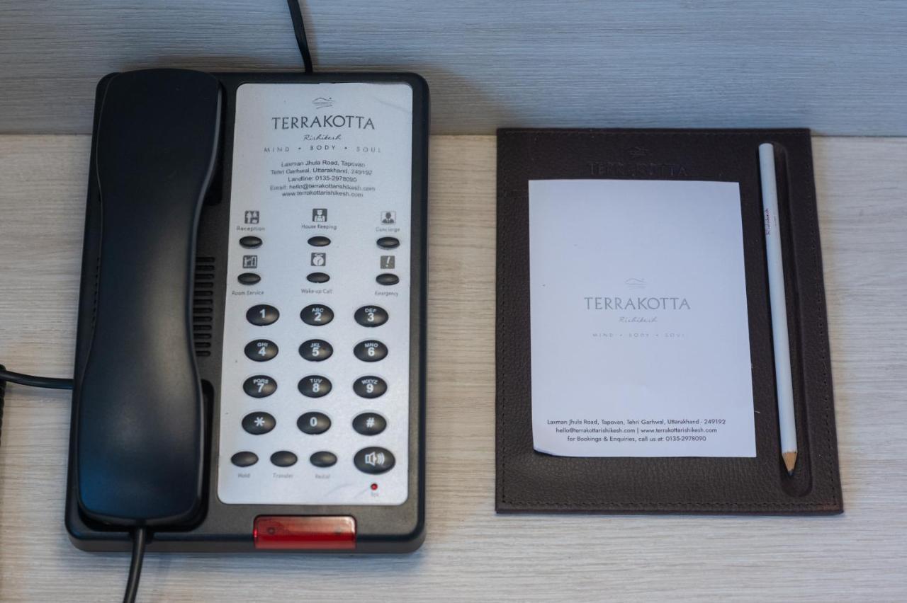 Hotel Terrakotta Rishīkesh Esterno foto